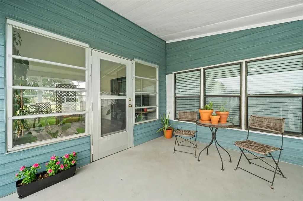5645 Loretta Court Zephyrhills FL 33542