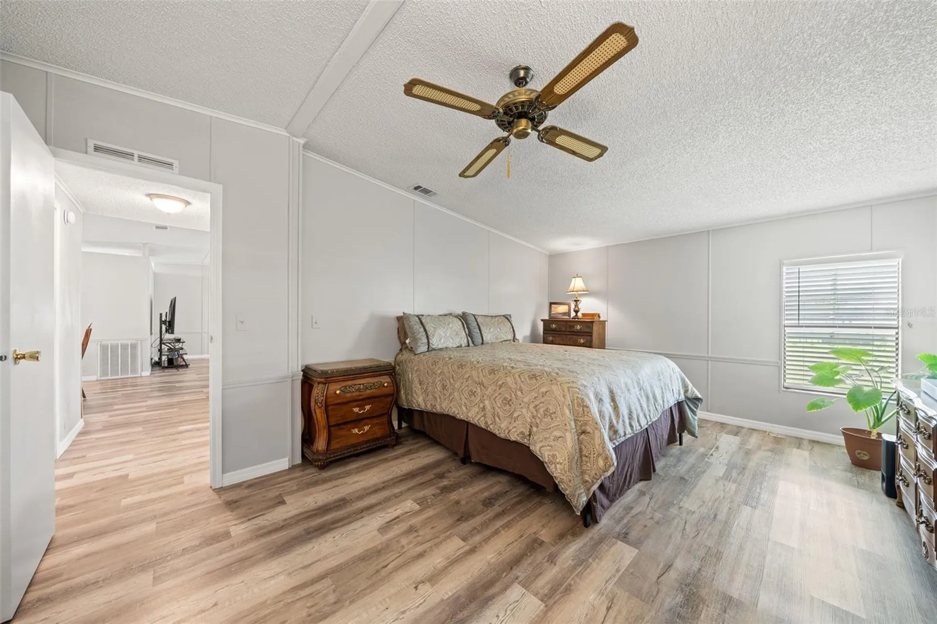 5645 Loretta Court Zephyrhills FL 33542
