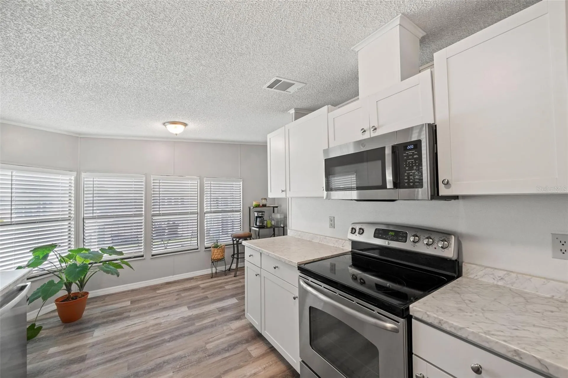 5645 Loretta Court Zephyrhills FL 33542