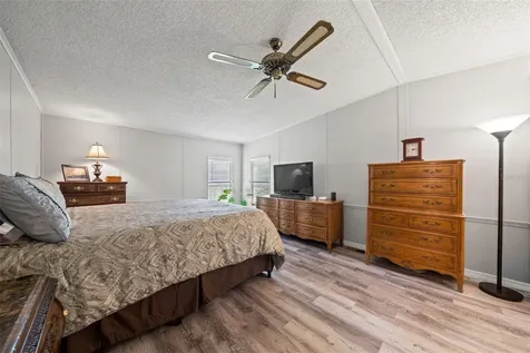 5645 Loretta Court Zephyrhills FL 33542