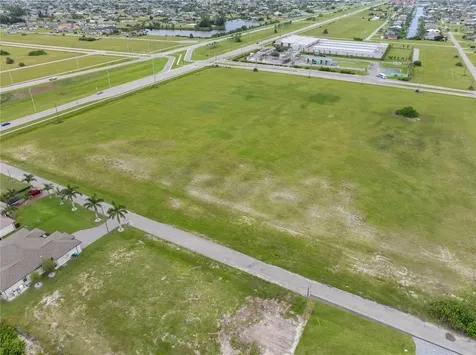 3216 NW 9th Street Cape Coral FL 33993