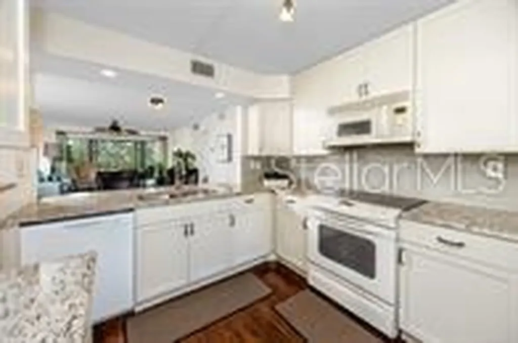 5736 Puerta Del Sol Boulevard S St Petersburg FL 33715