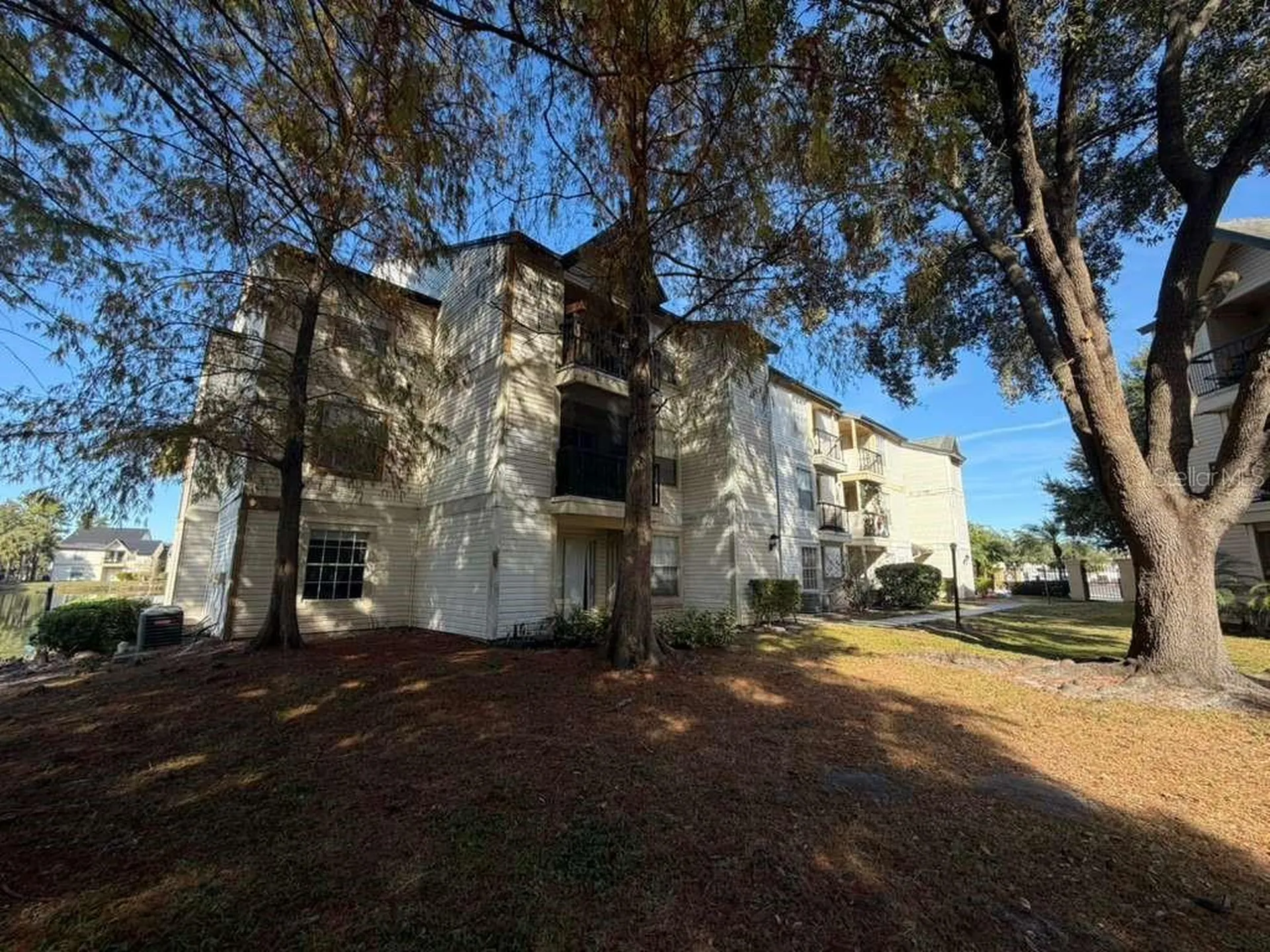 1972 Lake Atriums Circle Orlando FL 32839