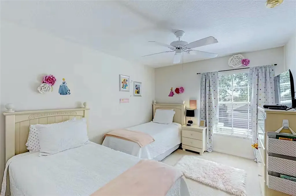 136 Henley Circle Davenport FL 33896