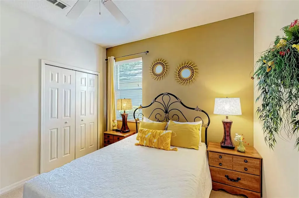 136 Henley Circle Davenport FL 33896