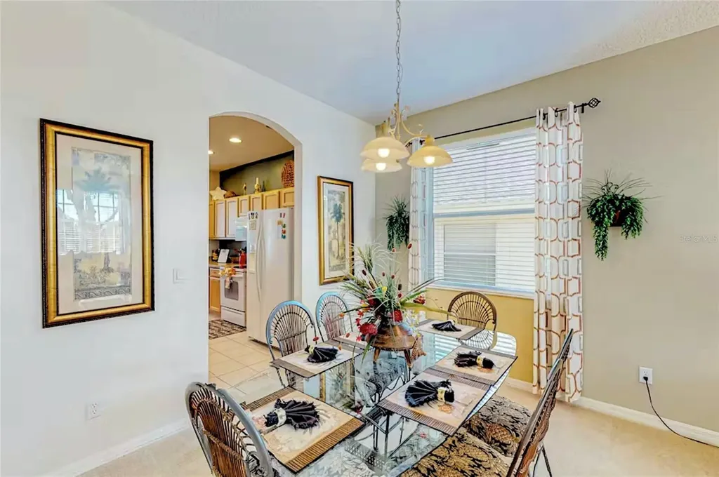 136 Henley Circle Davenport FL 33896