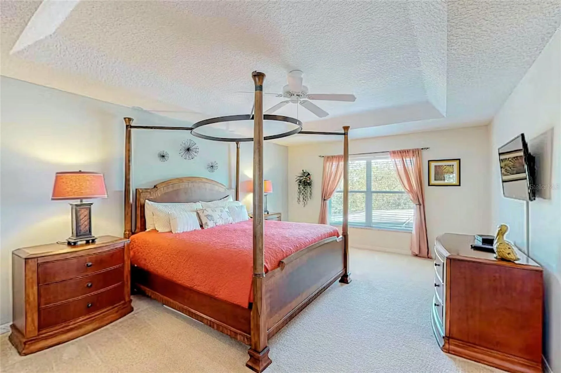 136 Henley Circle Davenport FL 33896