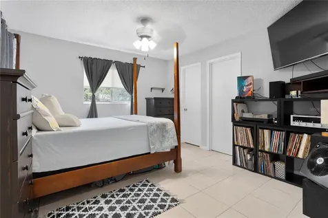10020 Arbor Ridge Trail Orlando FL 32817