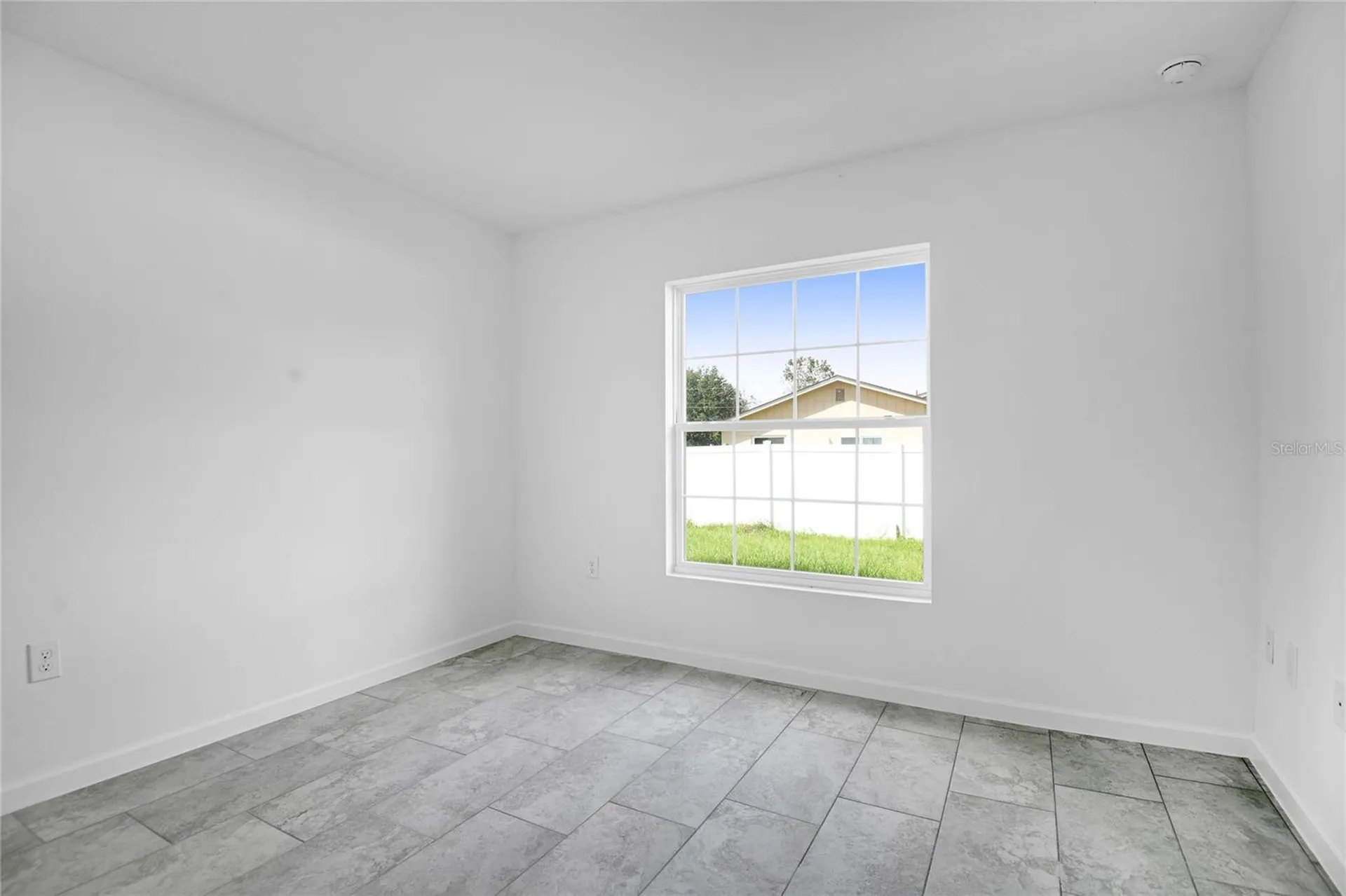 878 Nelson Drive Kissimmee FL 34758