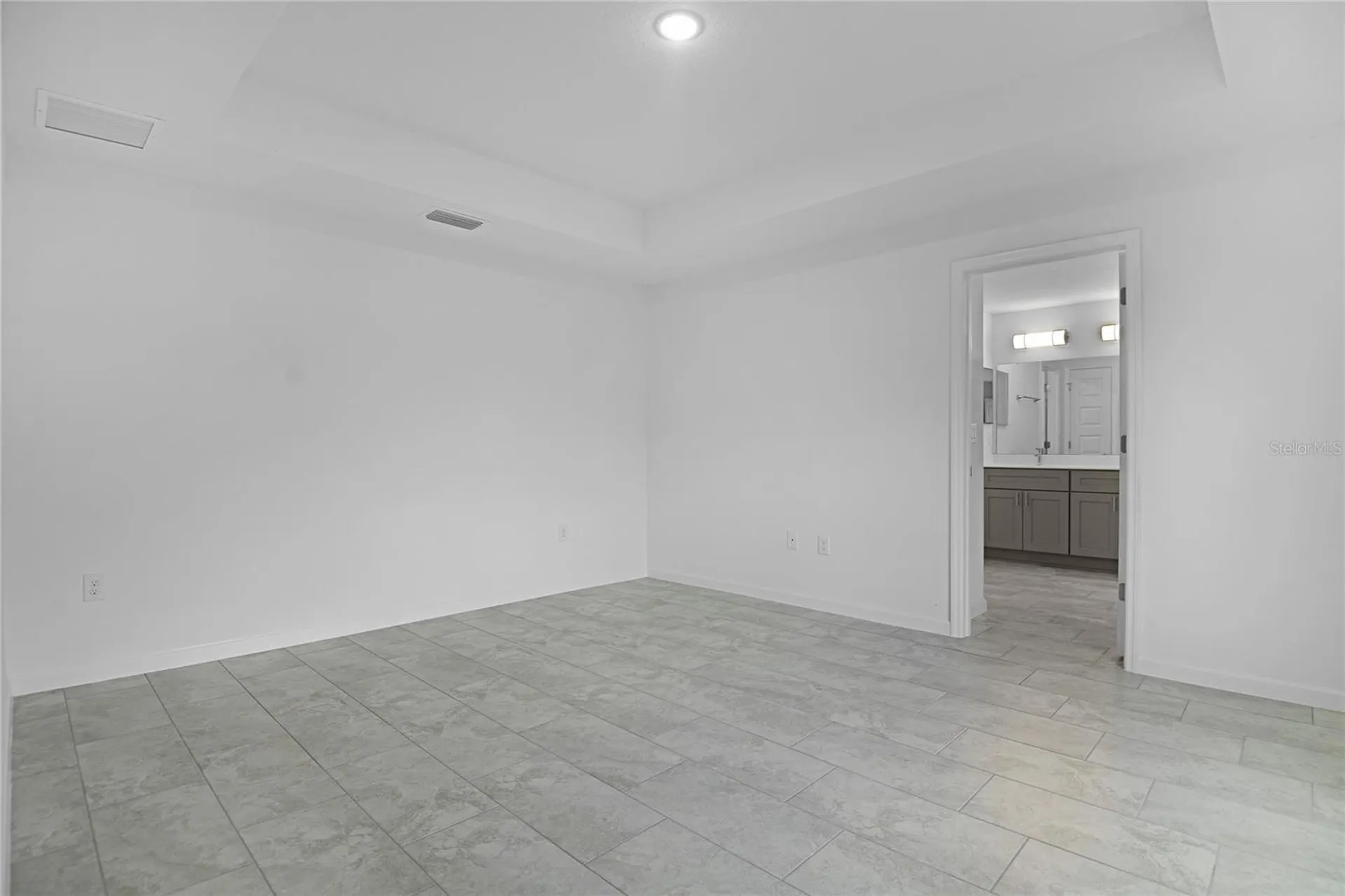 878 Nelson Drive Kissimmee FL 34758