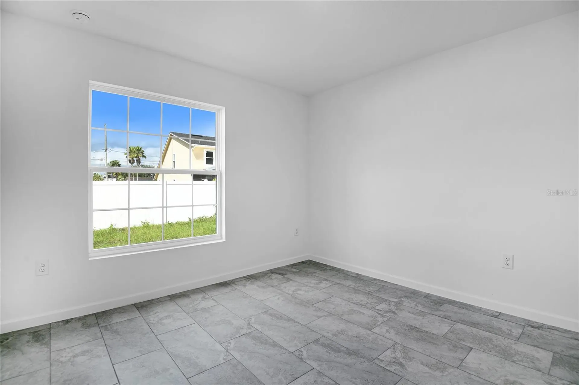 878 Nelson Drive Kissimmee FL 34758