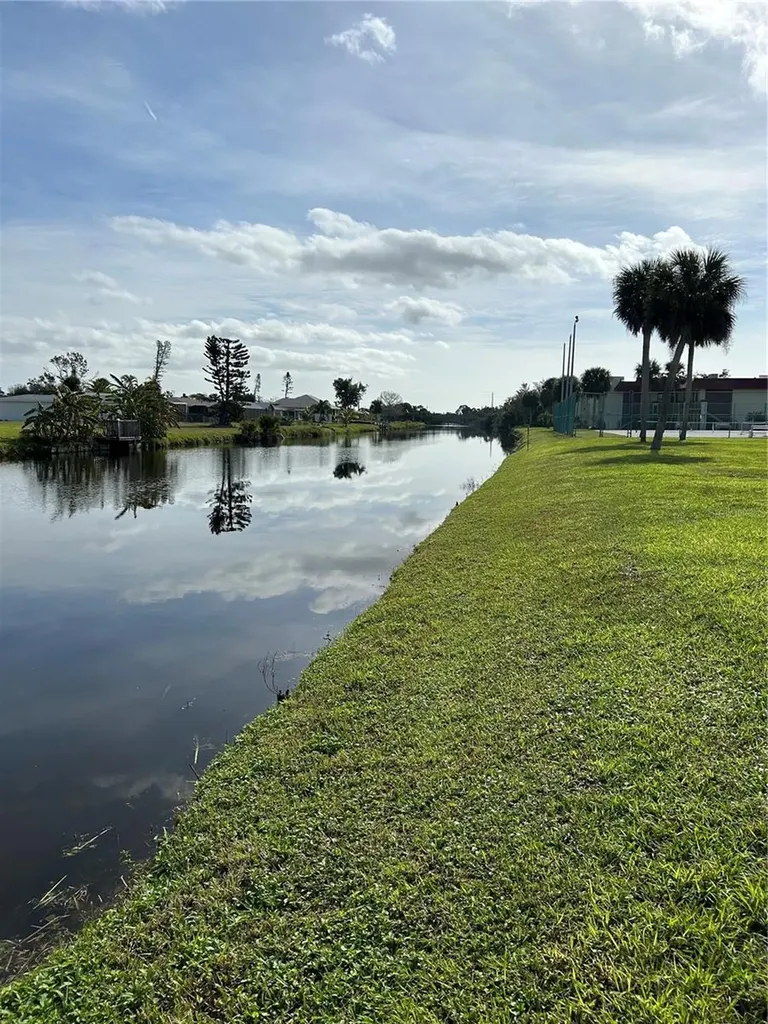 72 Boundary Boulevard Rotonda West FL 33947