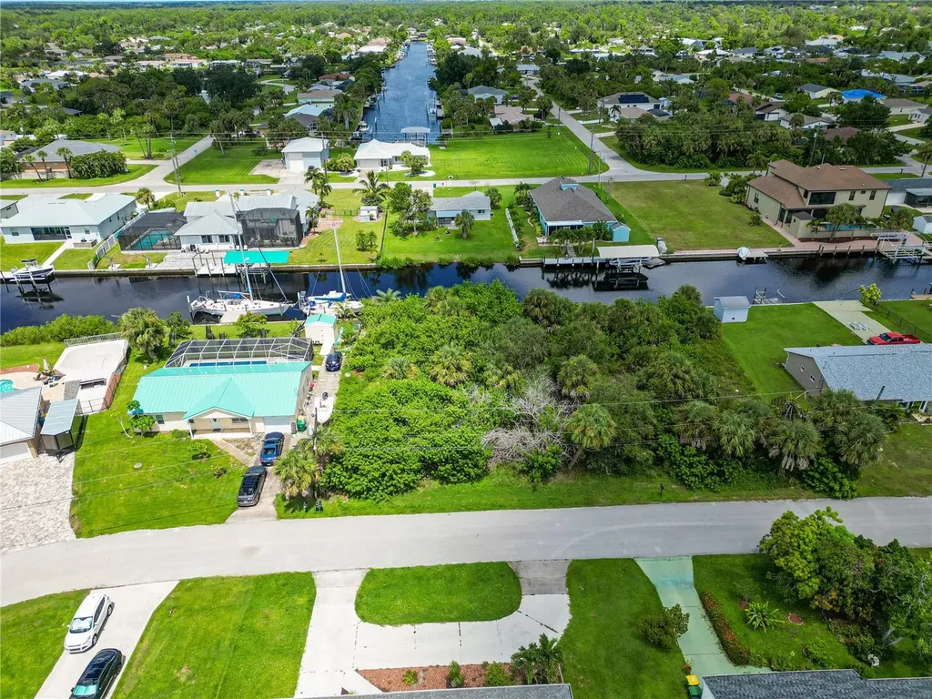 18326 Van Nuys Circle Port Charlotte FL 33948