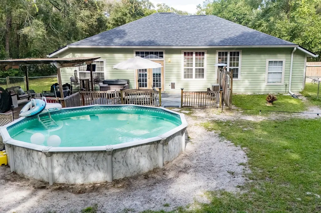 317 SW Caboose Drive Fort White FL 32038
