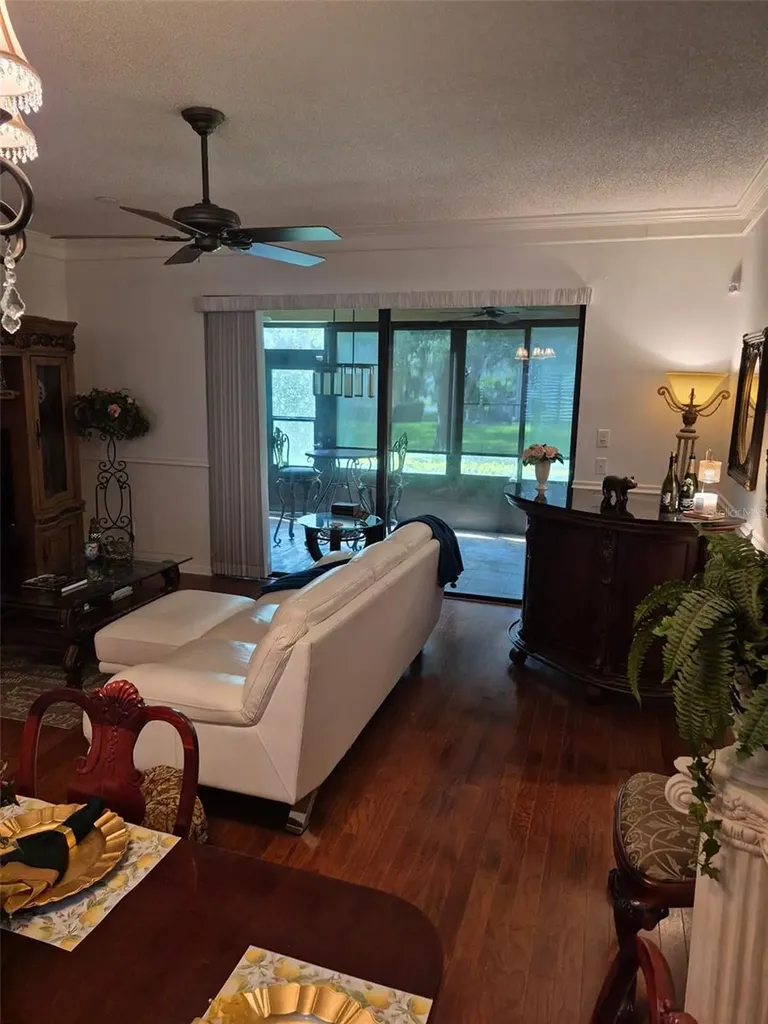 3028 Red Oak Court Palm Harbor FL 34684