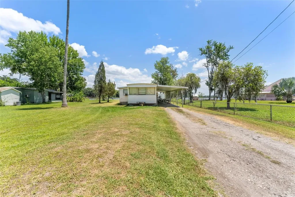 7558 Berkley Road Polk City FL 33868
