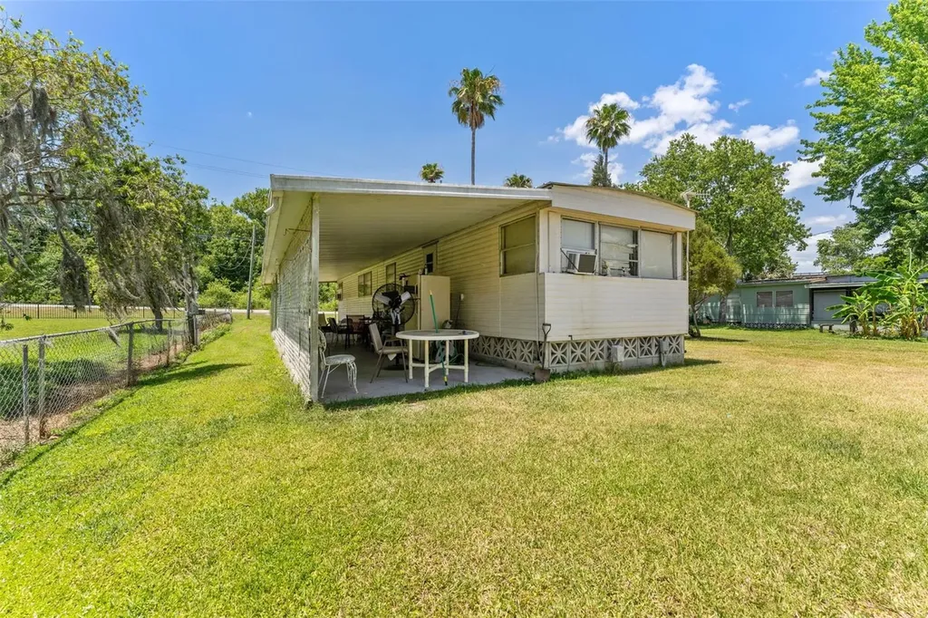 7558 Berkley Road Polk City FL 33868