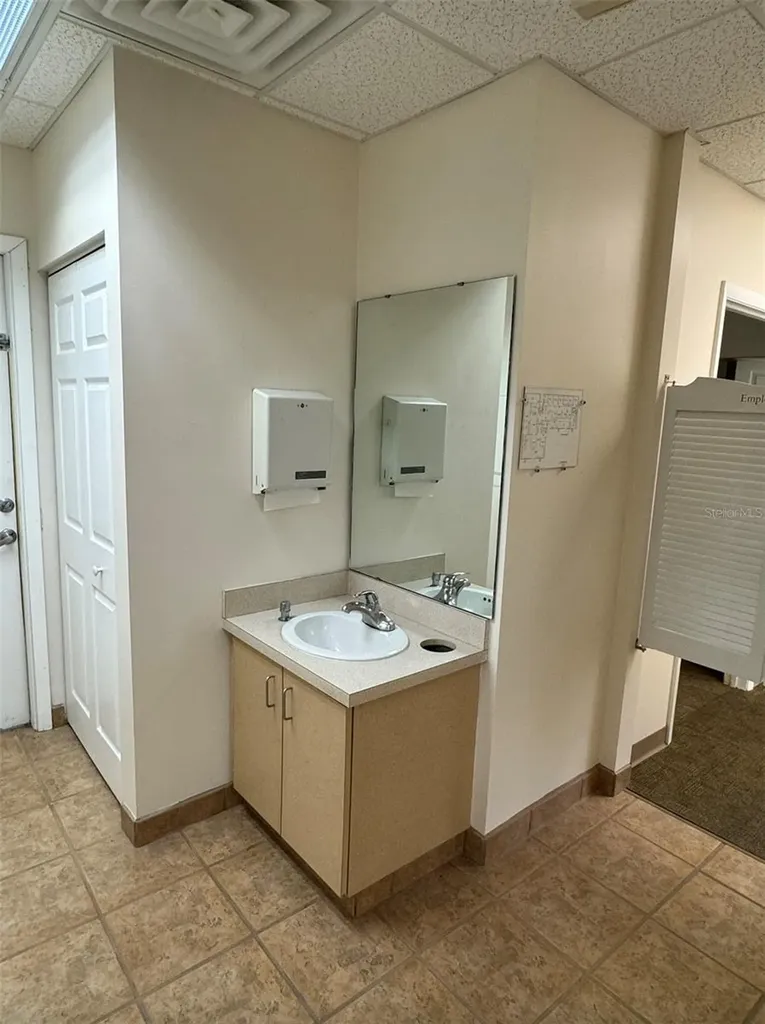 4031 NW 43rd Street Gainesville FL 32606