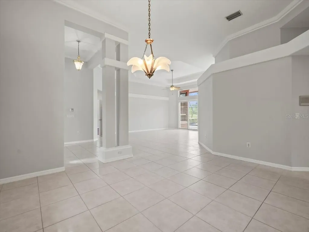 7303 Sawgrass Point Drive N Pinellas Park FL 33782