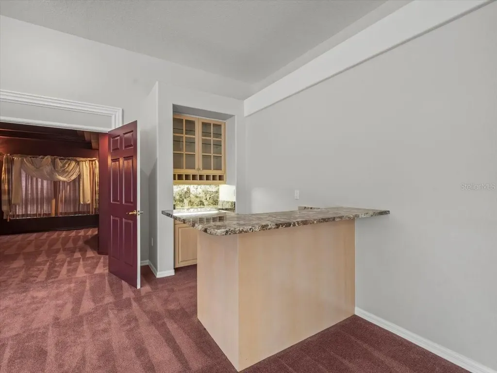7303 Sawgrass Point Drive N Pinellas Park FL 33782