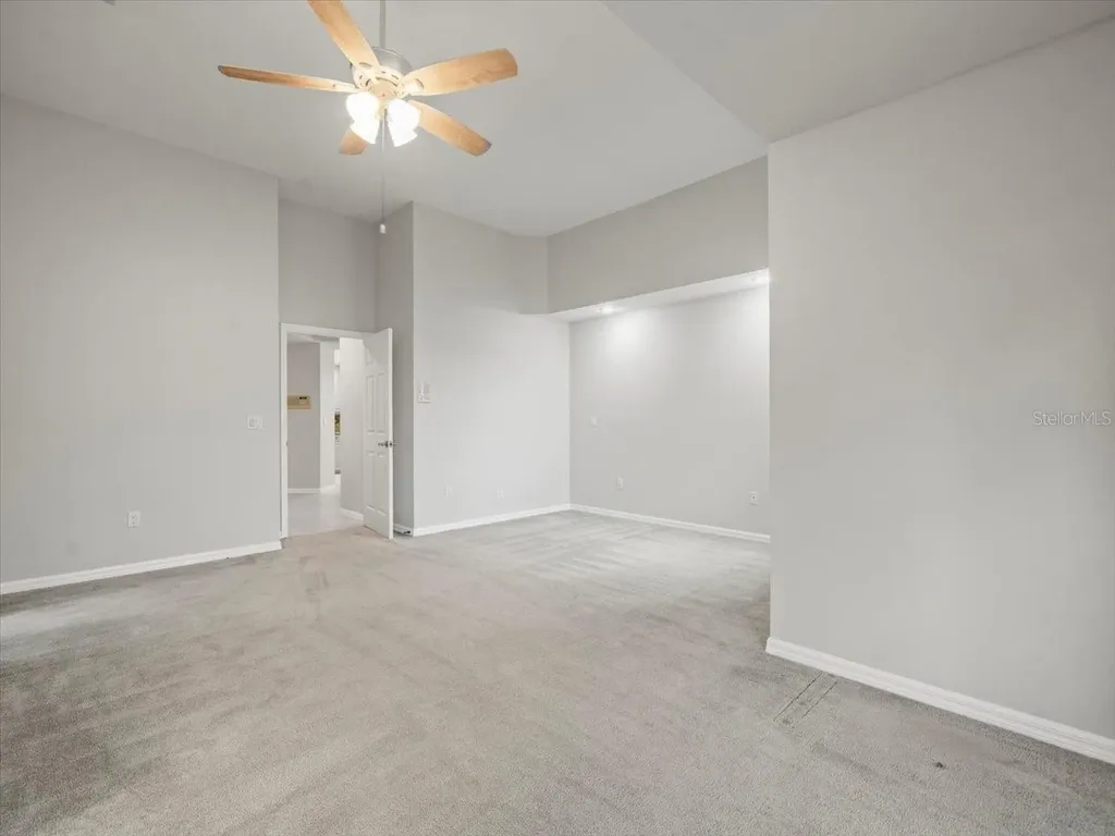 7303 Sawgrass Point Drive N Pinellas Park FL 33782