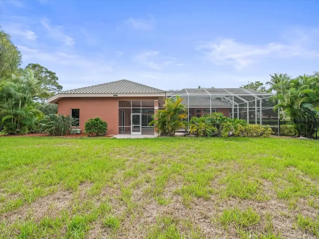 7303 Sawgrass Point Drive N Pinellas Park FL 33782