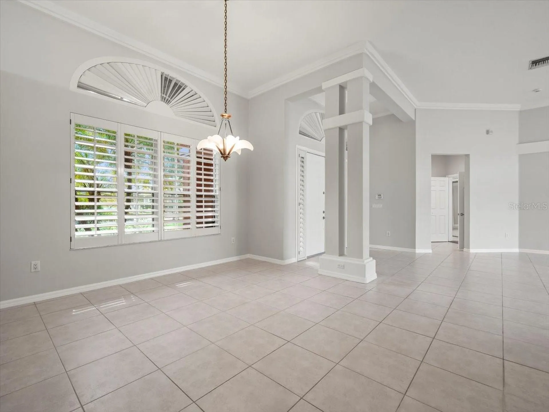 7303 Sawgrass Point Drive N Pinellas Park FL 33782