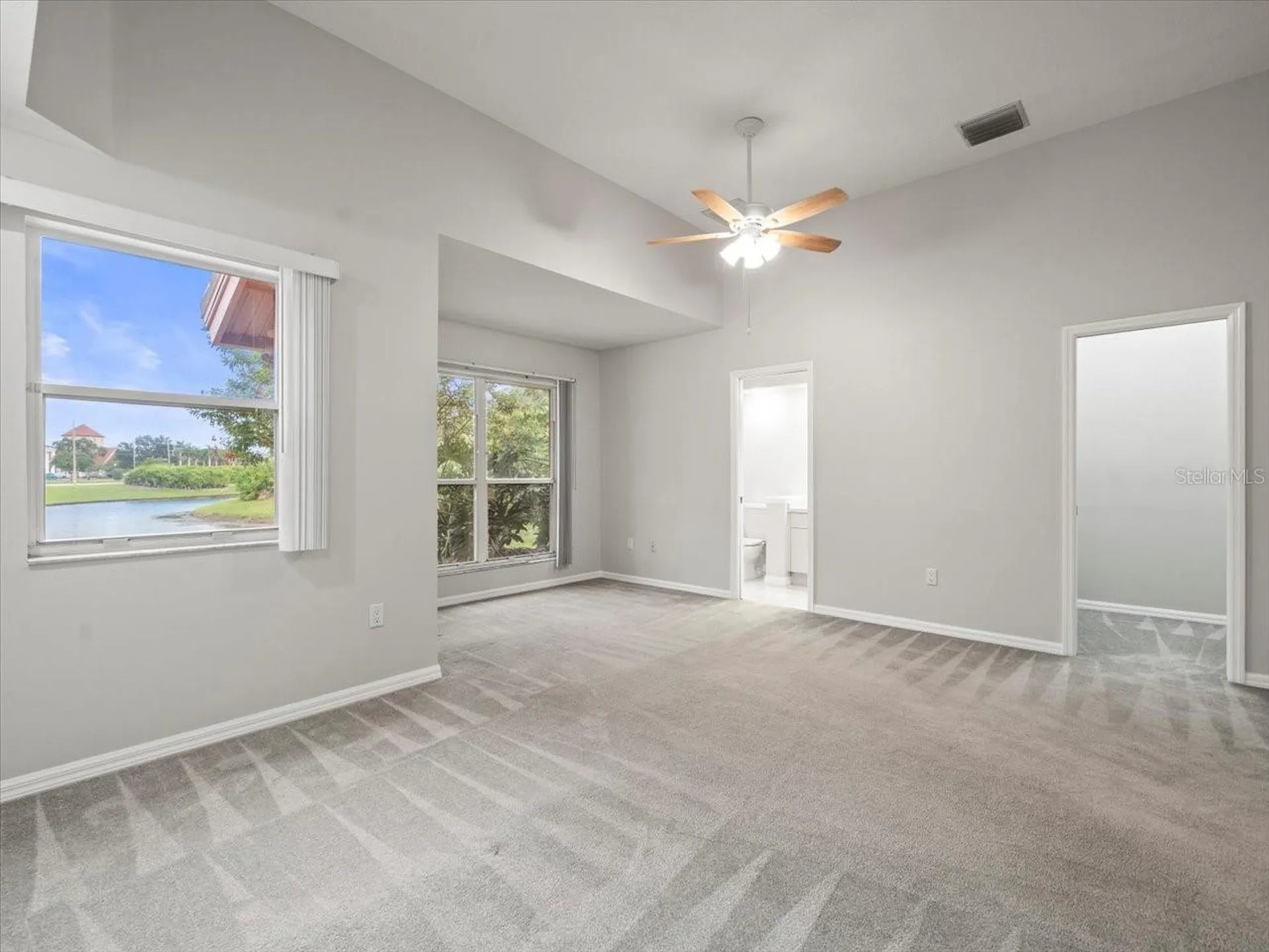 7303 Sawgrass Point Drive N Pinellas Park FL 33782