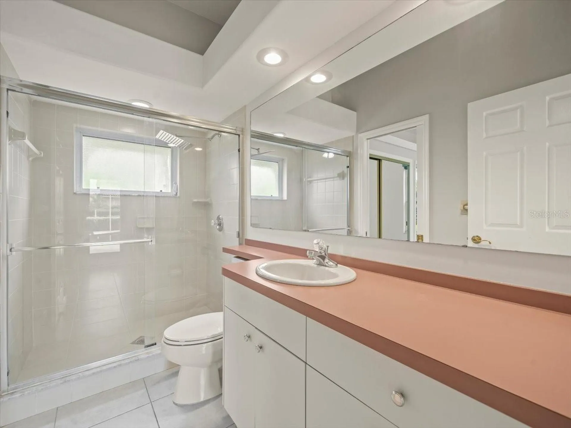 7303 Sawgrass Point Drive N Pinellas Park FL 33782