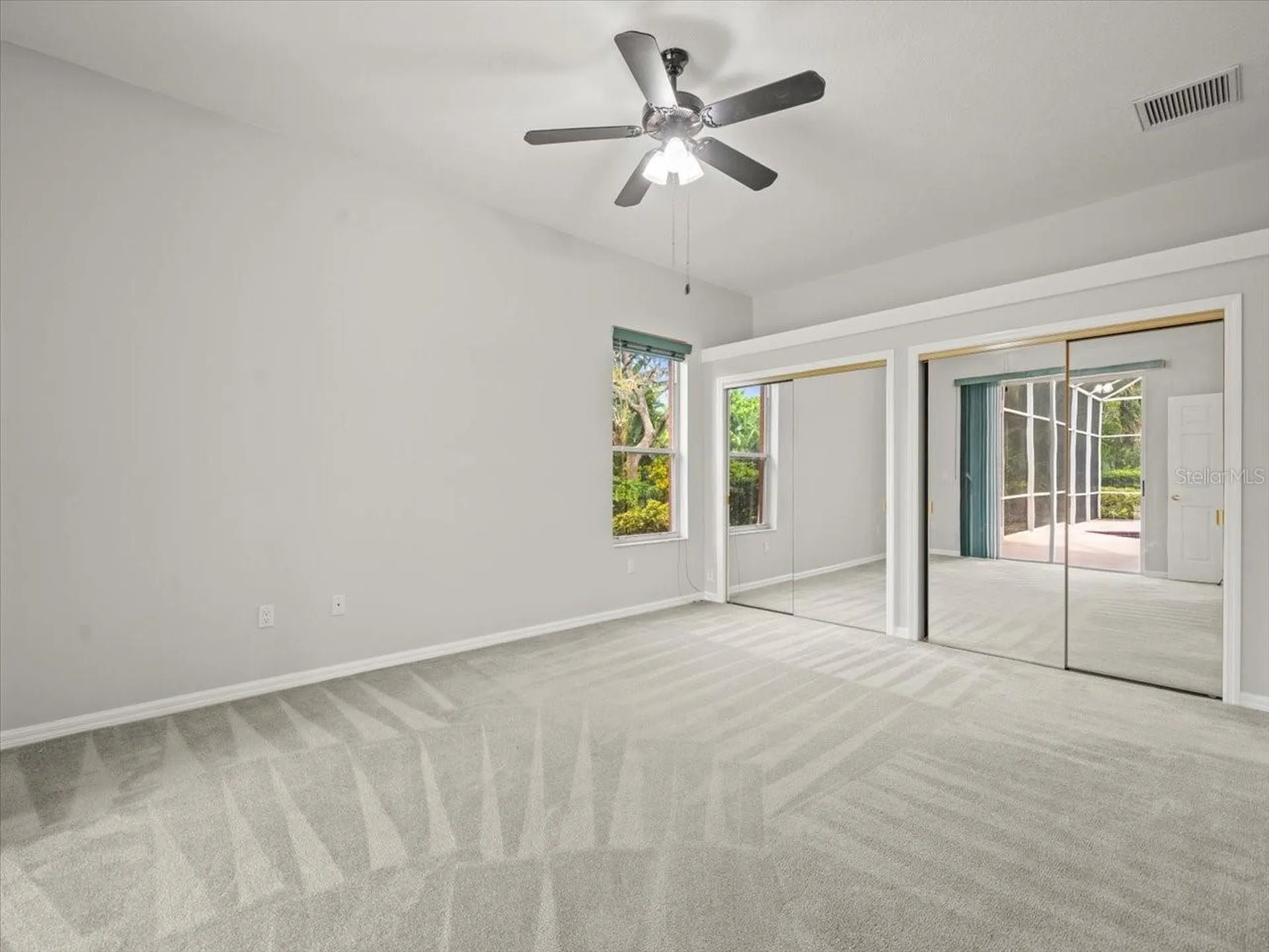 7303 Sawgrass Point Drive N Pinellas Park FL 33782