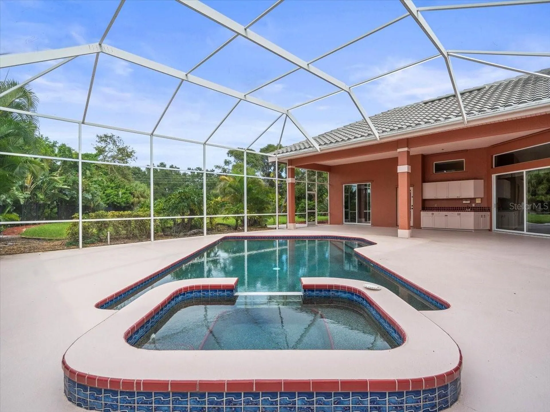 7303 Sawgrass Point Drive N Pinellas Park FL 33782