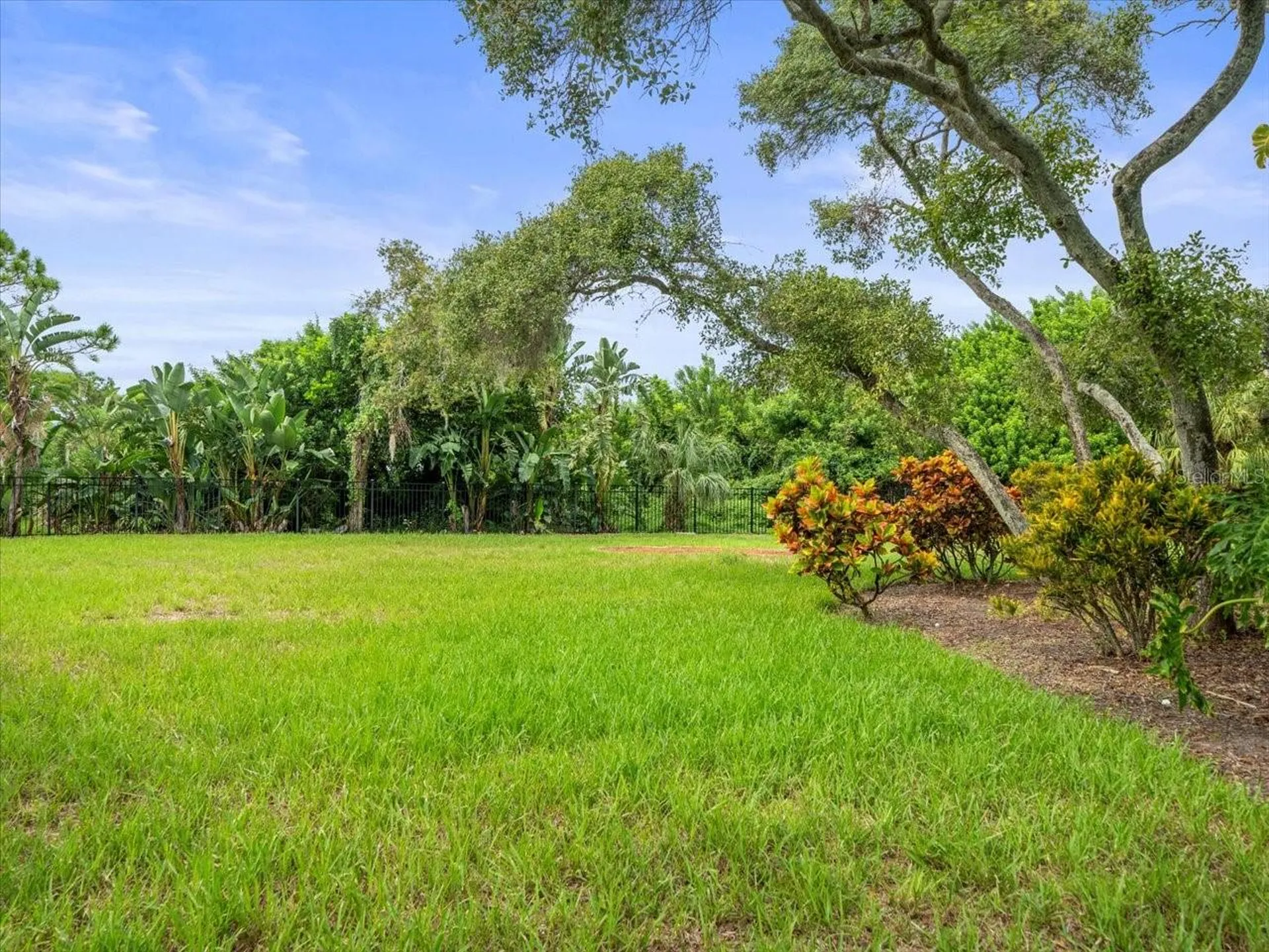 7303 Sawgrass Point Drive N Pinellas Park FL 33782