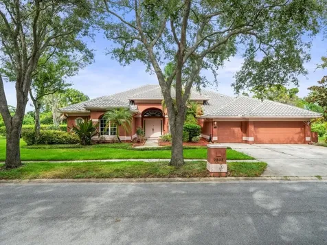 7303 Sawgrass Point Drive N Pinellas Park FL 33782