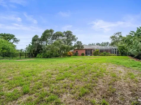 7303 Sawgrass Point Drive N Pinellas Park FL 33782
