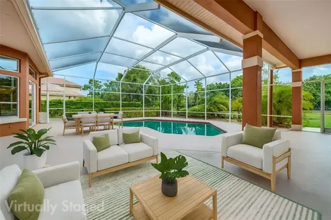 7303 Sawgrass Point Drive N Pinellas Park FL 33782
