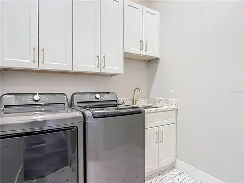 7152 Bougainvillea Street Englewood FL 34224