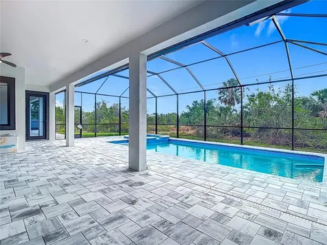 7152 Bougainvillea Street Englewood FL 34224