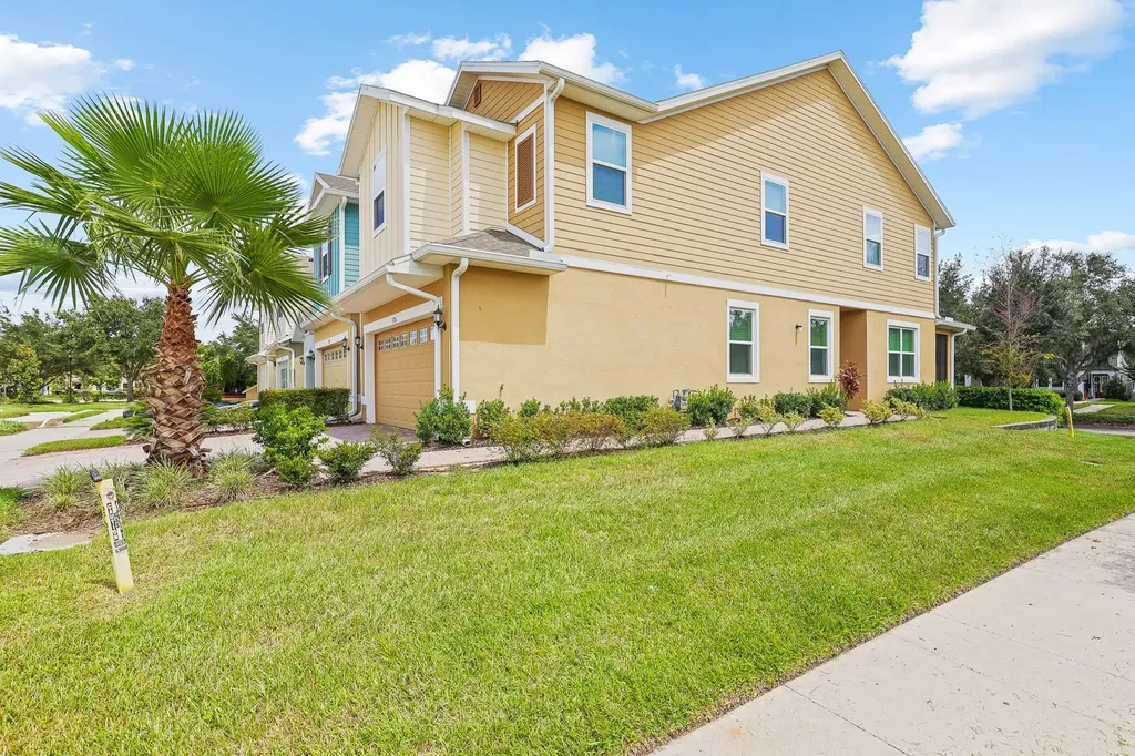 5786 Spotted Harrier Way Lithia FL 33547
