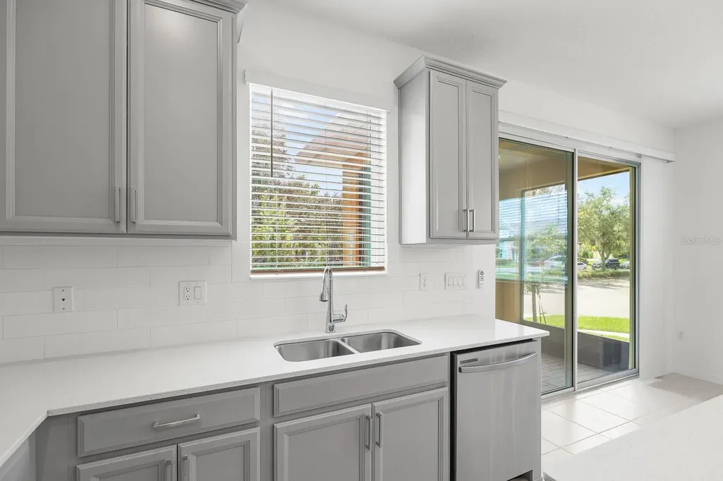 5786 Spotted Harrier Way Lithia FL 33547