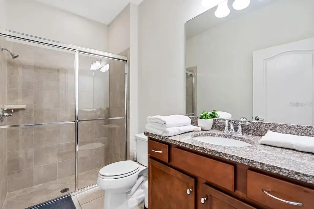 2402 Dubai Street Kissimmee FL 34747