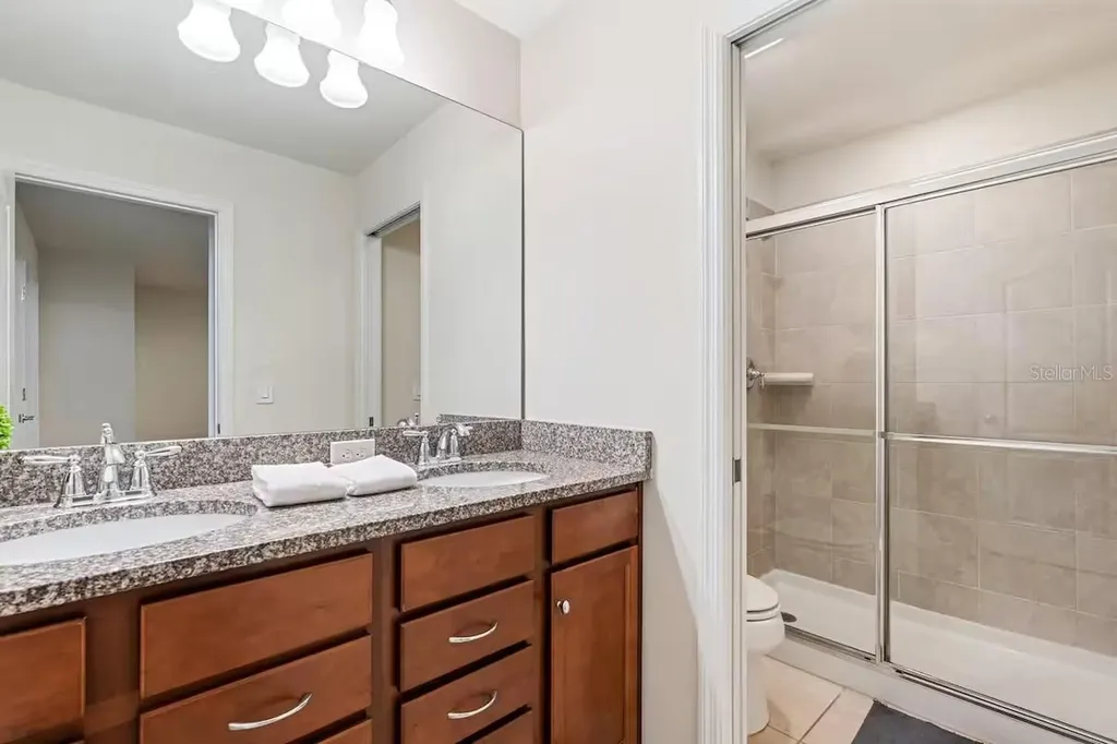 2402 Dubai Street Kissimmee FL 34747