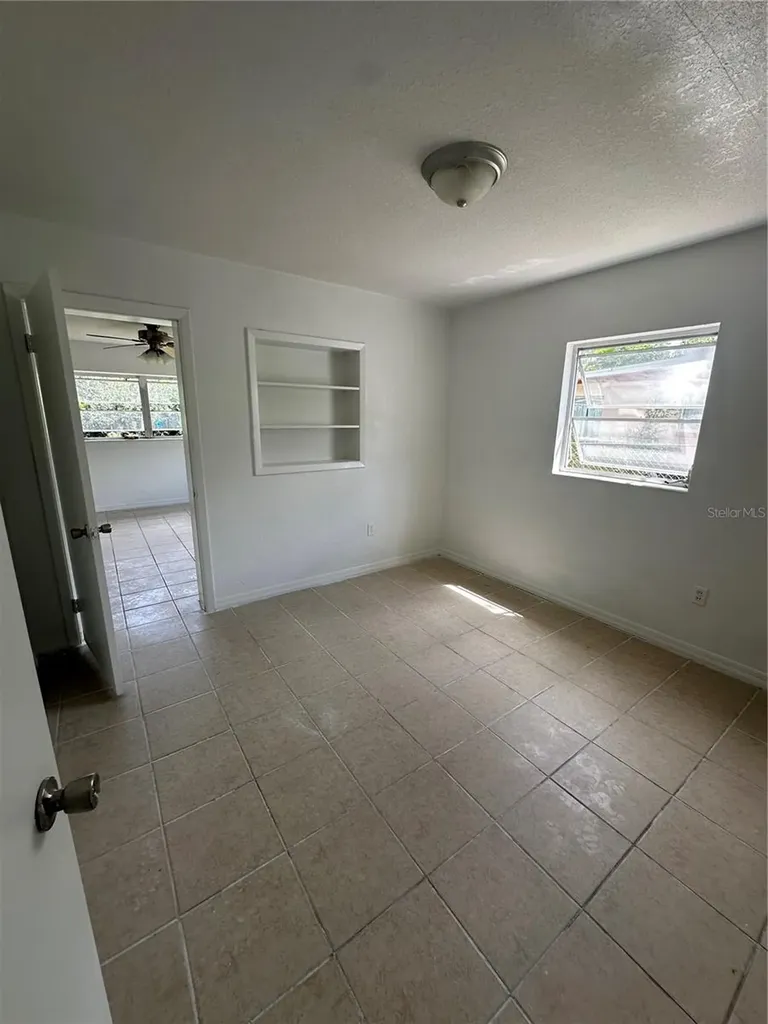 651 Lorraine Circle Lake Wales FL 33853