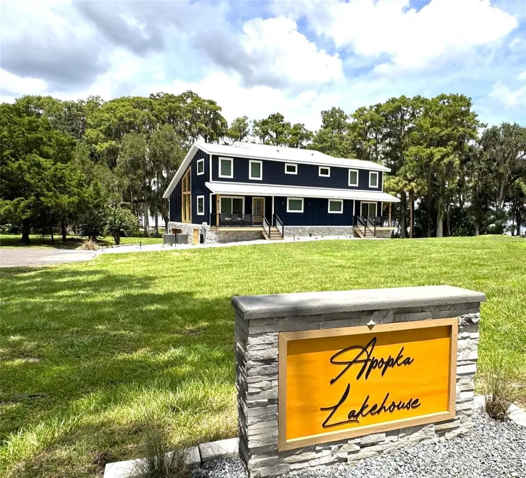 419 N Apopka Avenue Inverness FL 34450