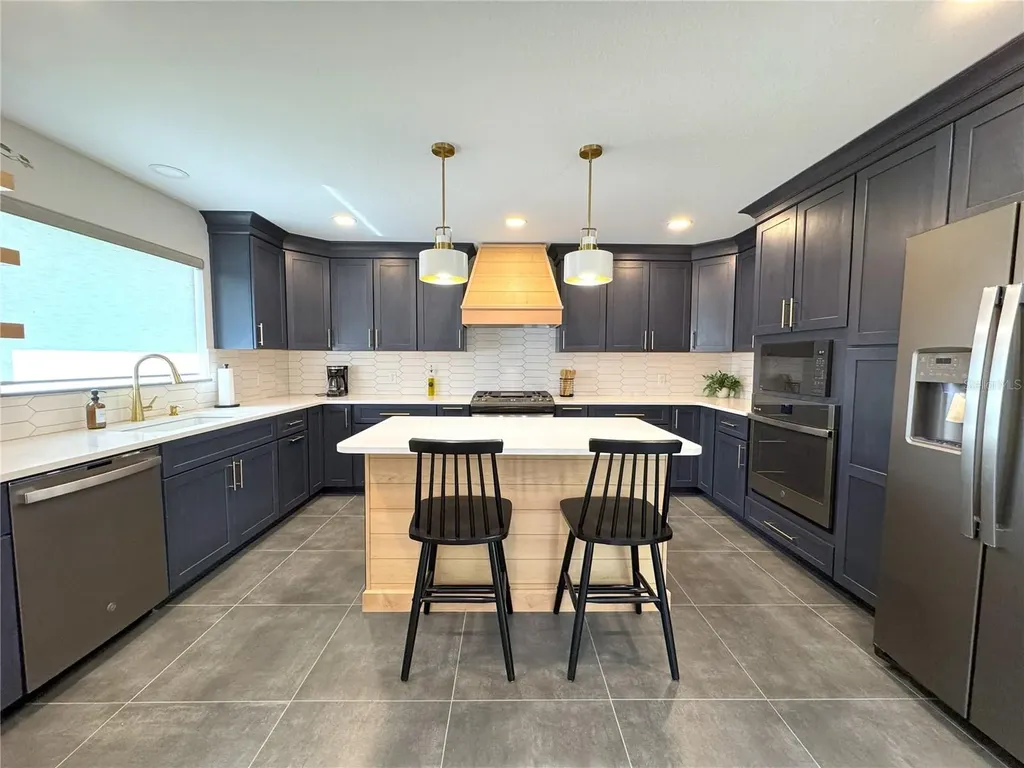 419 N Apopka Avenue Inverness FL 34450