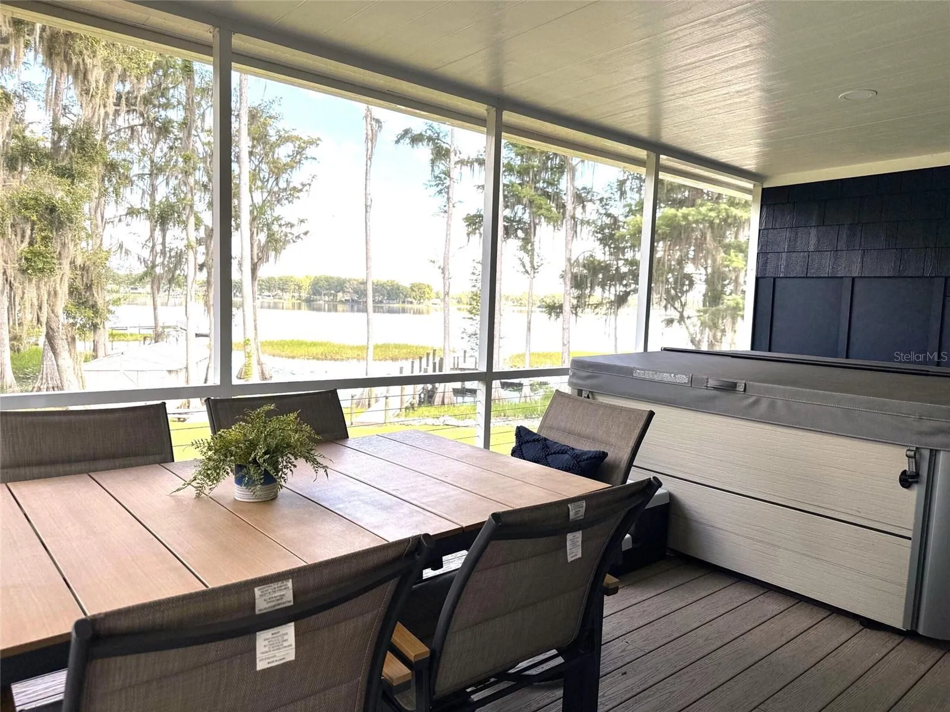 419 N Apopka Avenue Inverness FL 34450