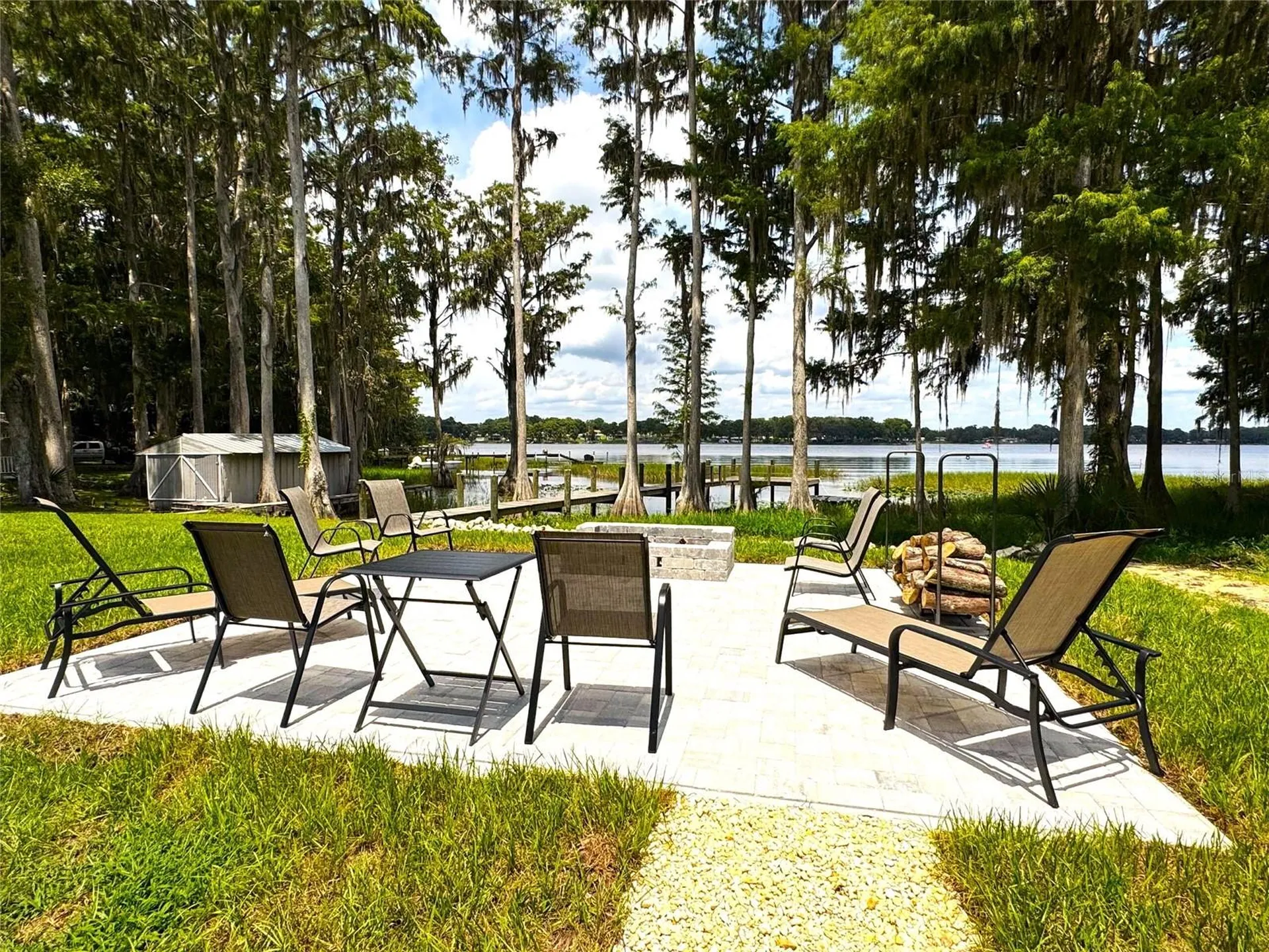 419 N Apopka Avenue Inverness FL 34450