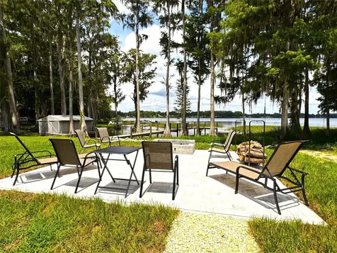 419 N Apopka Avenue Inverness FL 34450