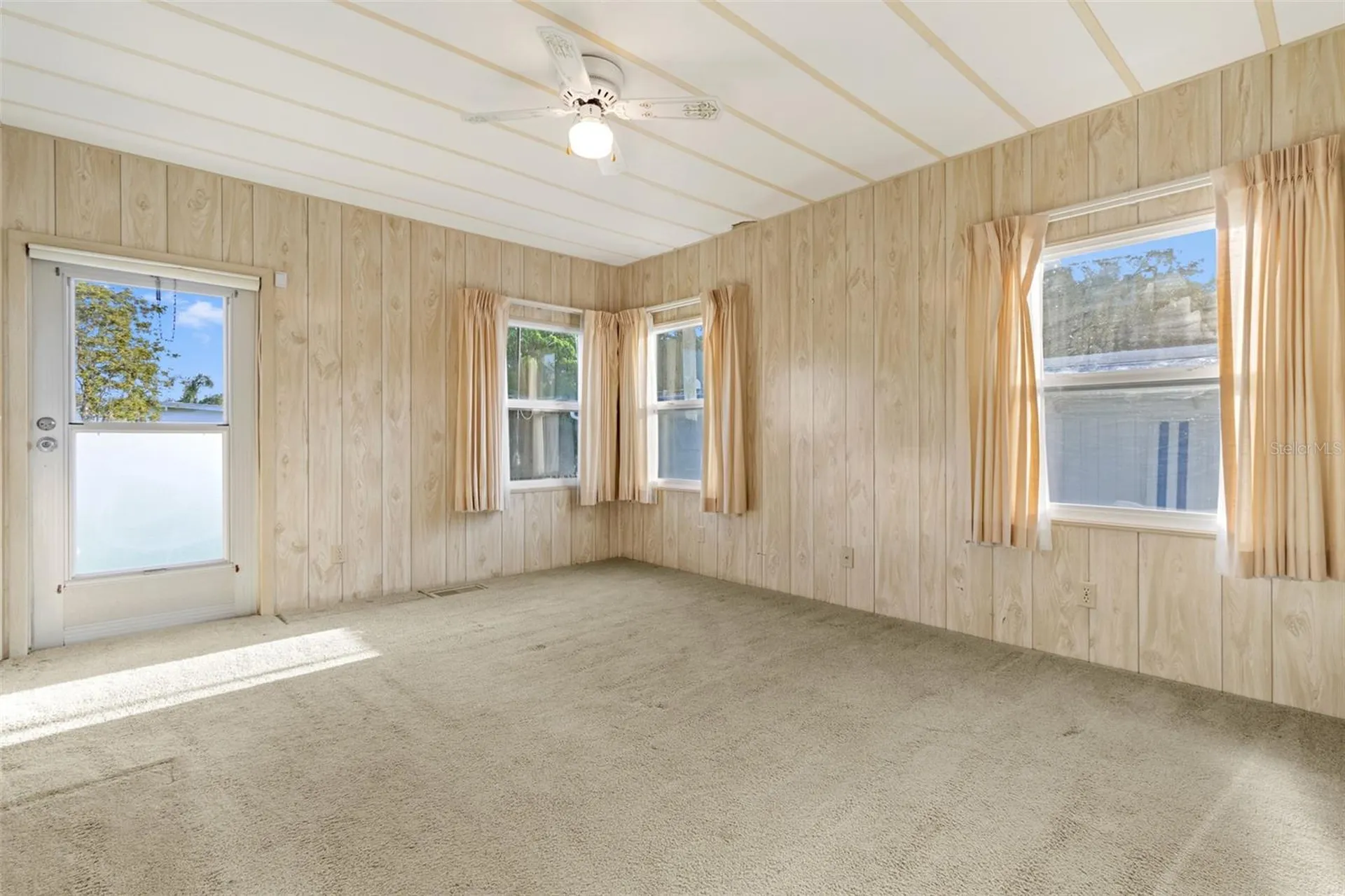 29129 Johnston Road Dade City FL 33523
