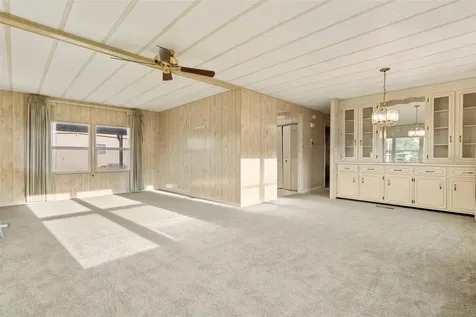 29129 Johnston Road Dade City FL 33523