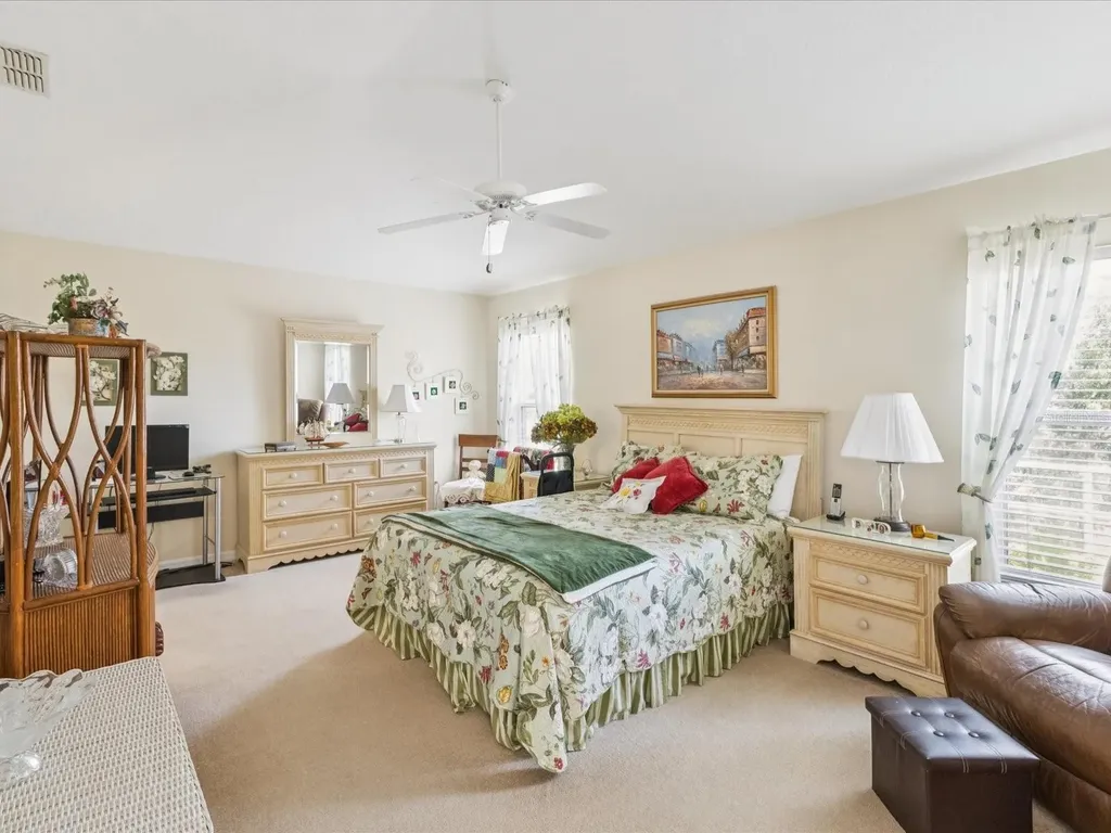 18711 Rolling Hills Loop Hudson FL 34667